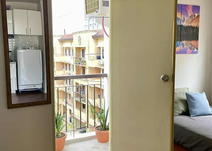 With Pool & Balcony - East Residences Ortigas Pasig Apartment